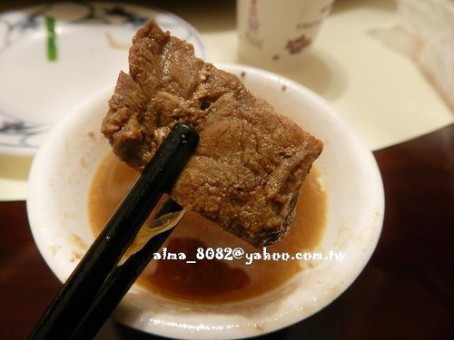 塔香什錦,牛家莊,牛暔湯,牛肉炒飯,蔥爆牛肉,薑絲大腸,鵝腸韭菜,鹽焗雞