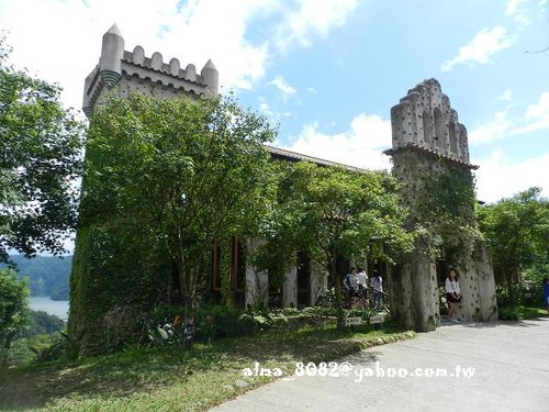 aqua,臺中日出宮原眼科,臺中餐廳,天堂古堡餐廳,天空之城,水相餐廳,鳥人餐廳