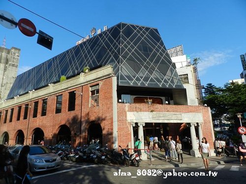 aqua,臺中日出宮原眼科,臺中餐廳,天堂古堡餐廳,天空之城,水相餐廳,鳥人餐廳