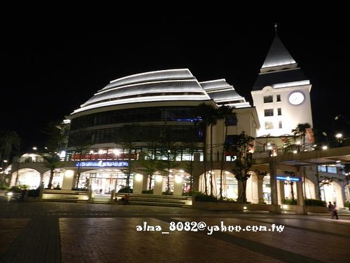 宋記胡椒餅,尾豆花店,淡水小吃,淡水老街,炭錢胡椒餅,胡椒餅,阿三哥小酥餅,黑殿飯店