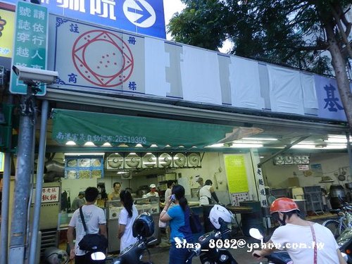 南港老張炭烤胡椒餅,士林伯豆花,士林夜市,士林科教,泰味廚房,泰式料理,老張,老牌士林十全排骨,胡椒餅,藥燉排骨