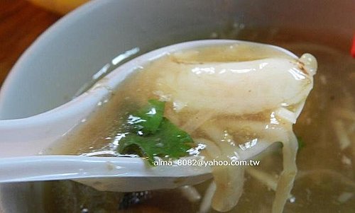 好鮮屋米粉湯,日寶蔥油餅,貴子油飯