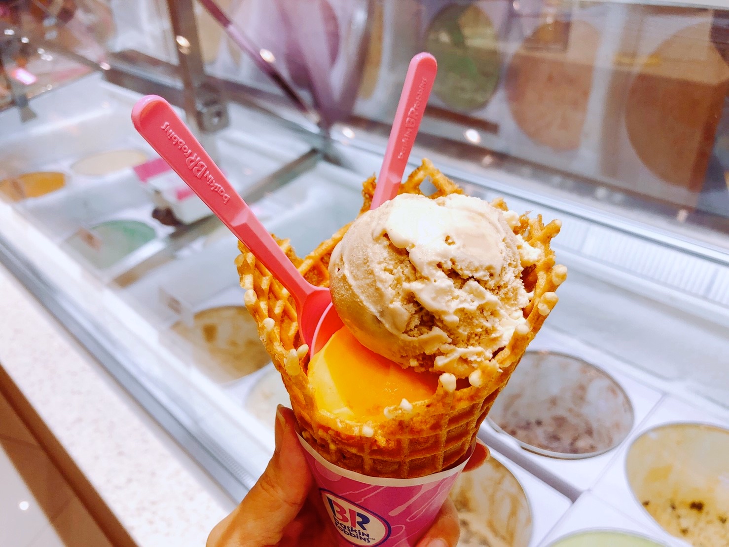 31 ice cream,31冰淇淋,冰淇淋,超級瑪利歐,林口三井,林口美食,無敵星聖代,耀西蛋組合