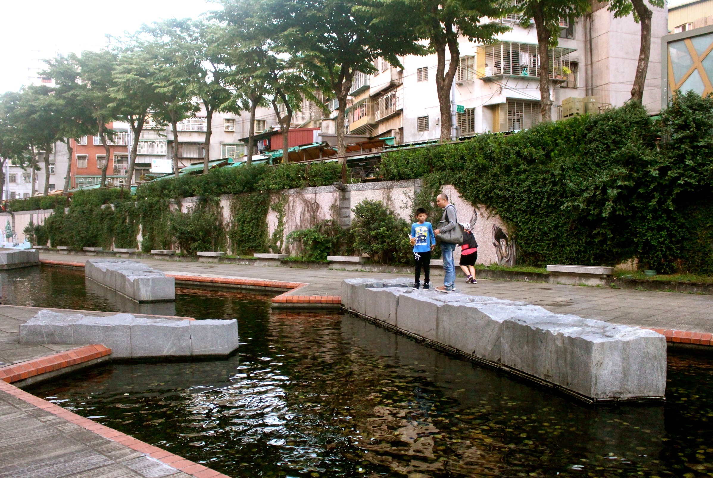 中港大排,新莊景點