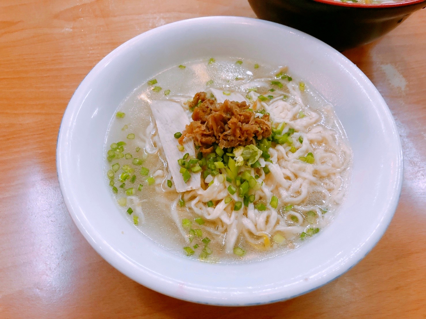 【臺南 福榮小吃店】邁向百年的阿瑞意麵。自製意麵不添加味精口味相當清淡！