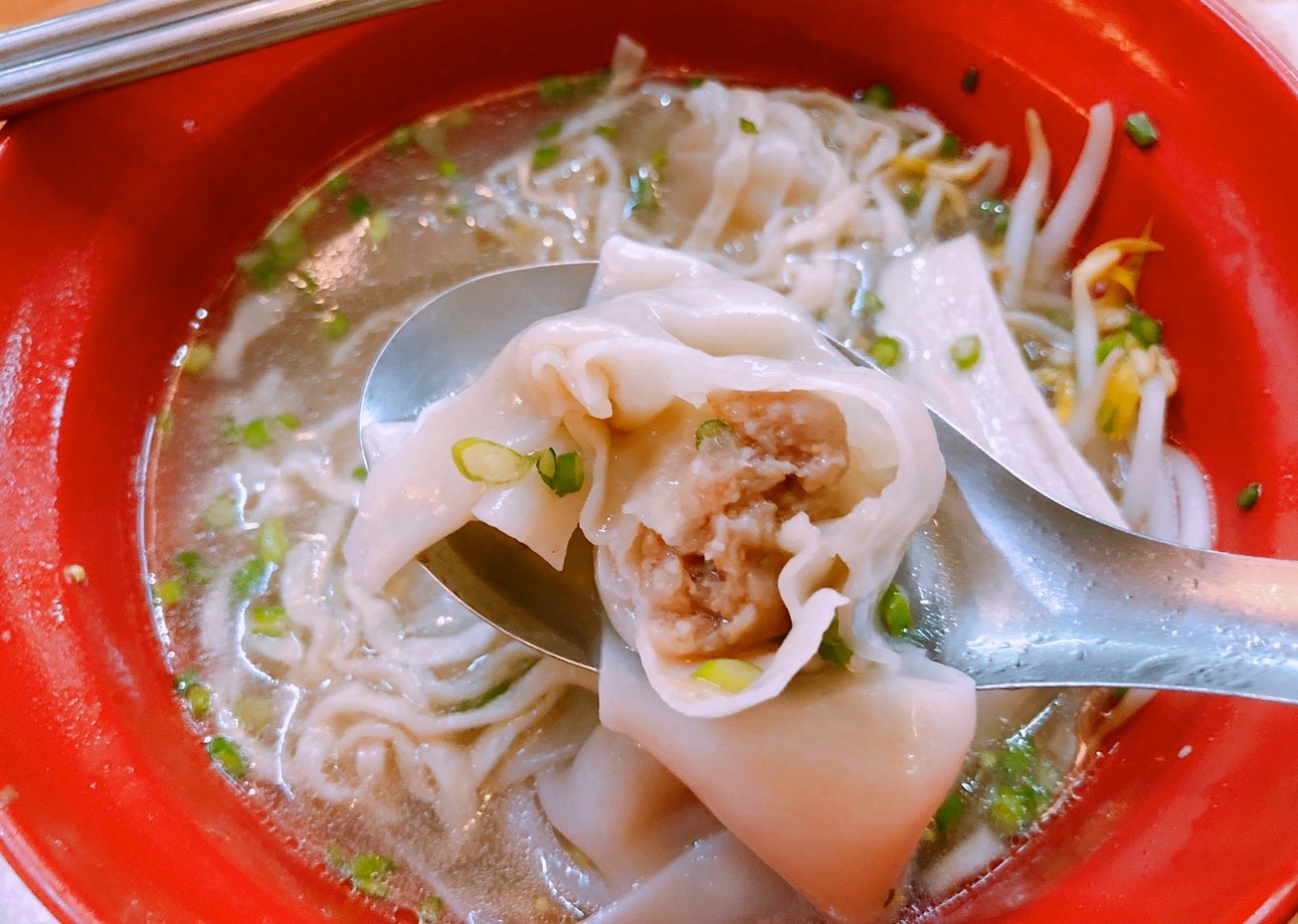 【臺南 福榮小吃店】邁向百年的阿瑞意麵。自製意麵不添加味精口味相當清淡！