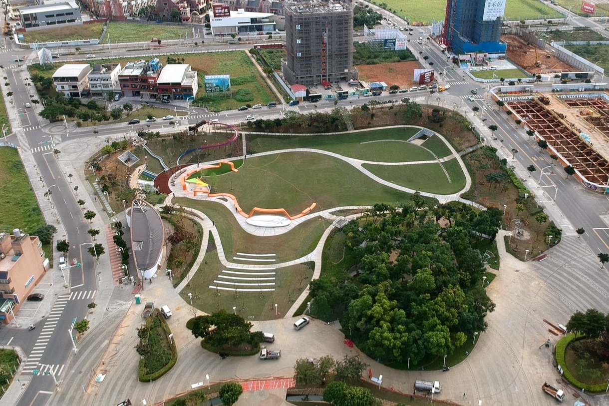 溜滑梯,風禾公園