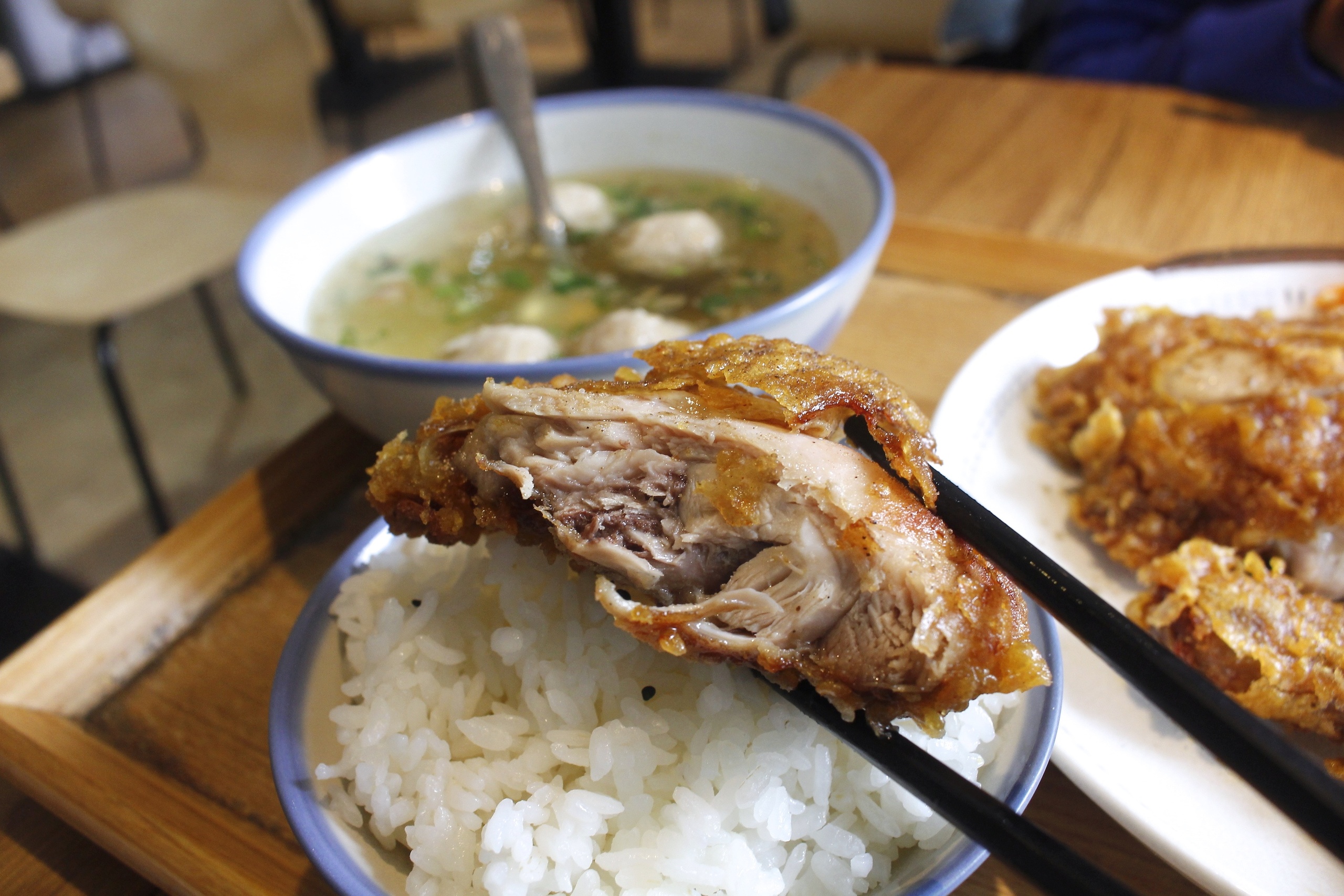 臺式小吃,手打排骨飯,阿美手打排骨