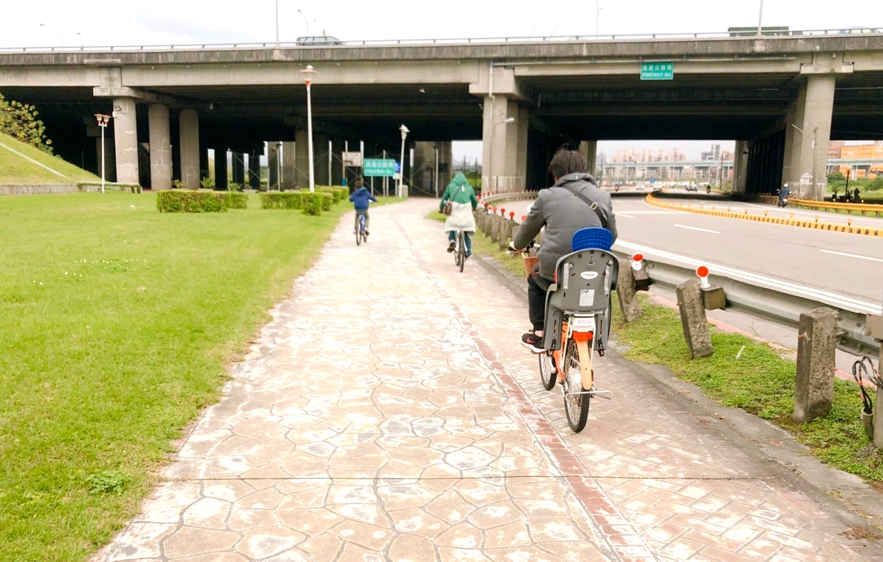 二重疏洪親水公園,羊咩咩的家,遙控賽車場