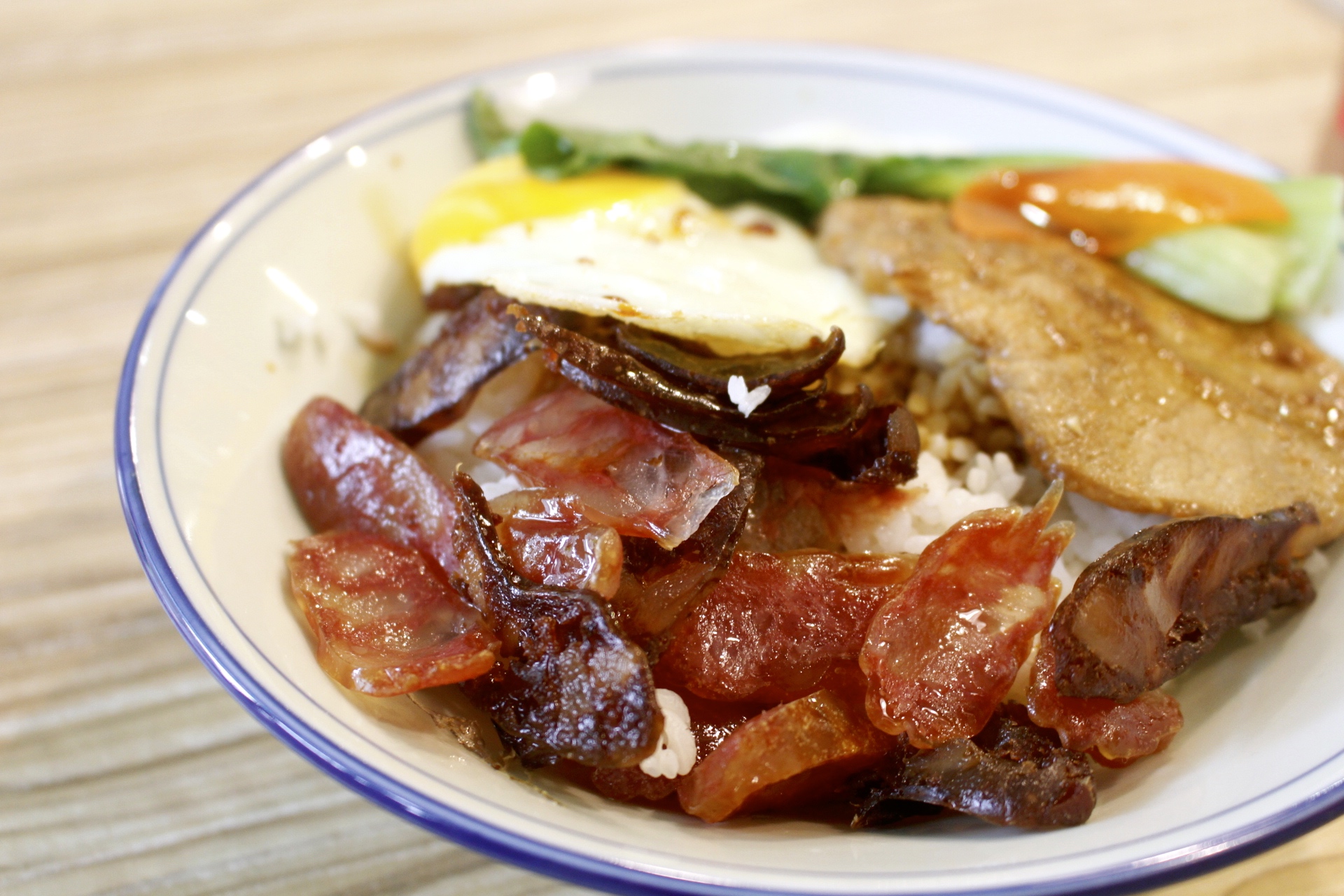 中壢美食,冰火波蘿油,手工港仔餅,永芯茶餐廳,港式早午餐,煲仔飯