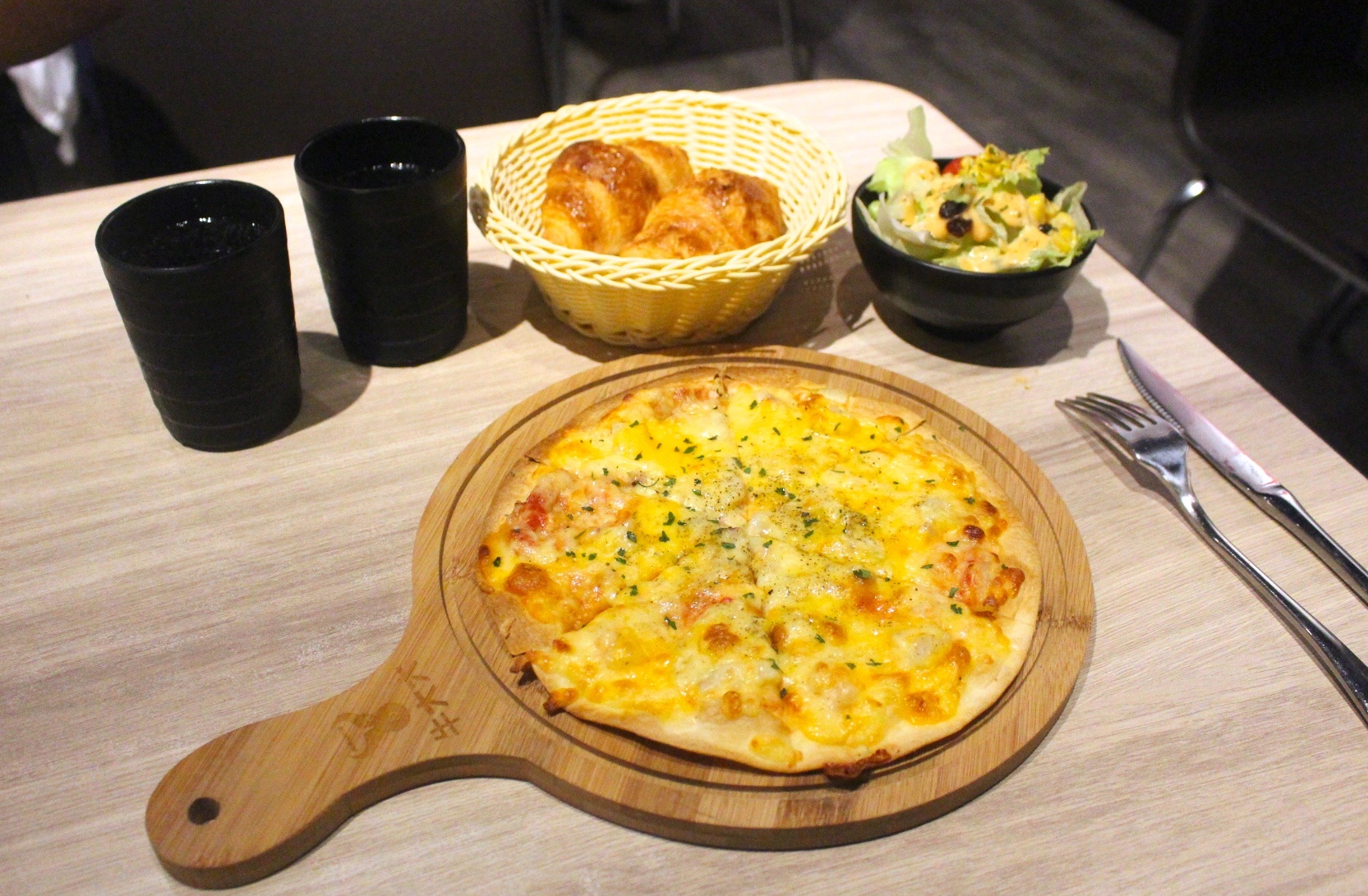 小蒙牛,牛大大pizza牛排屋,牛排