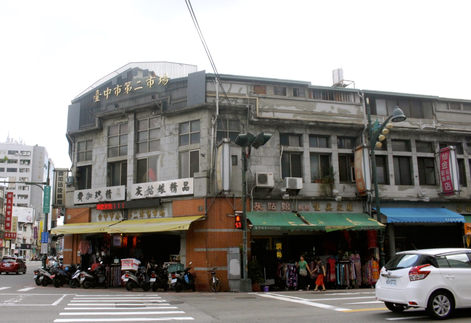 山河魯肉飯,滷肉飯,控肉飯,臺中美食,市場美食,第二市場美食,臺中第二場,麻薏湯,滷肉飯,魯肉飯,臺灣小吃,