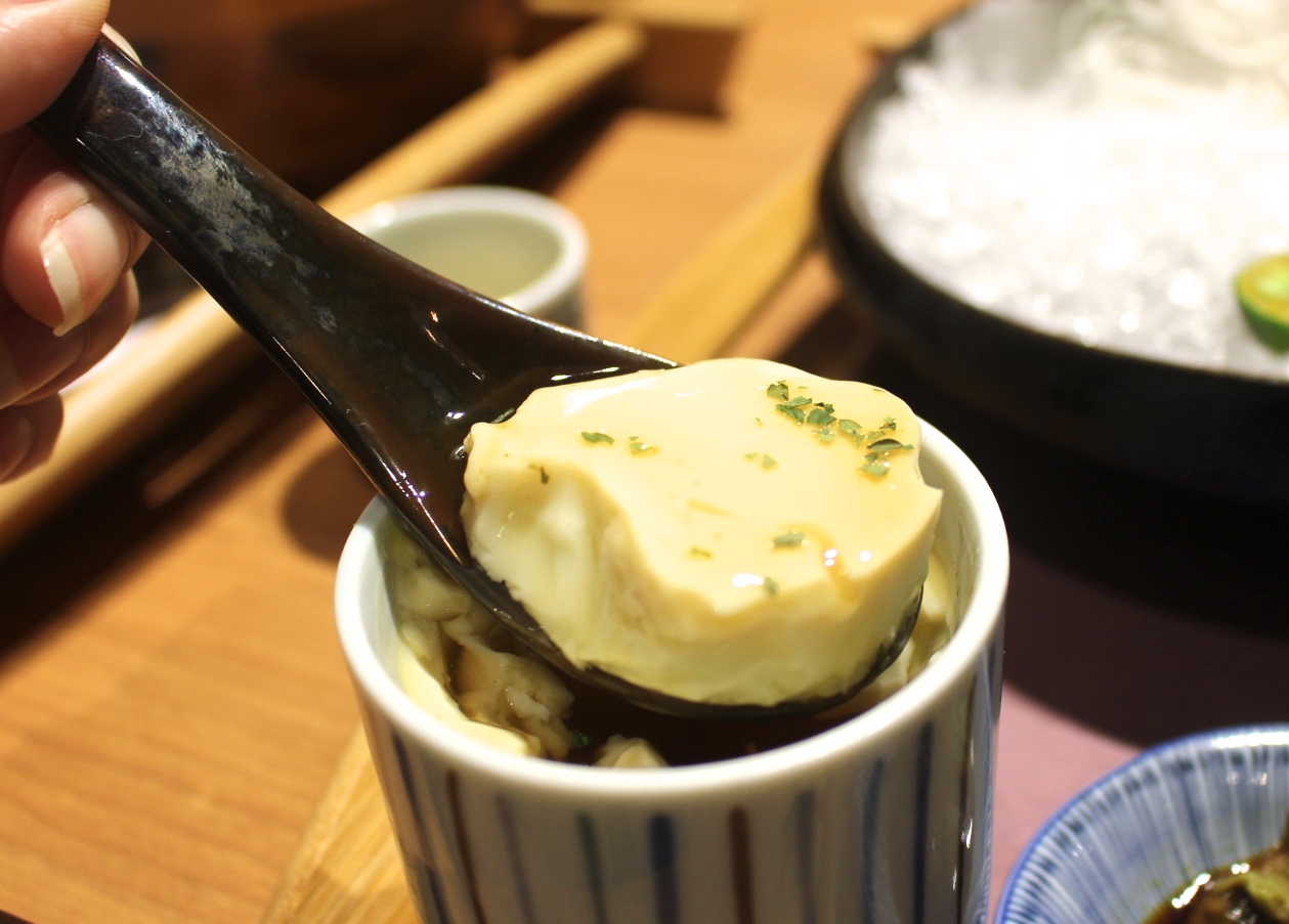 【食 東港強和牛燒肉】就是要吃「海鮮頂級和?！勾钆渎槔卞仯毡続5頂級和牛油花瞬間化開～超美味