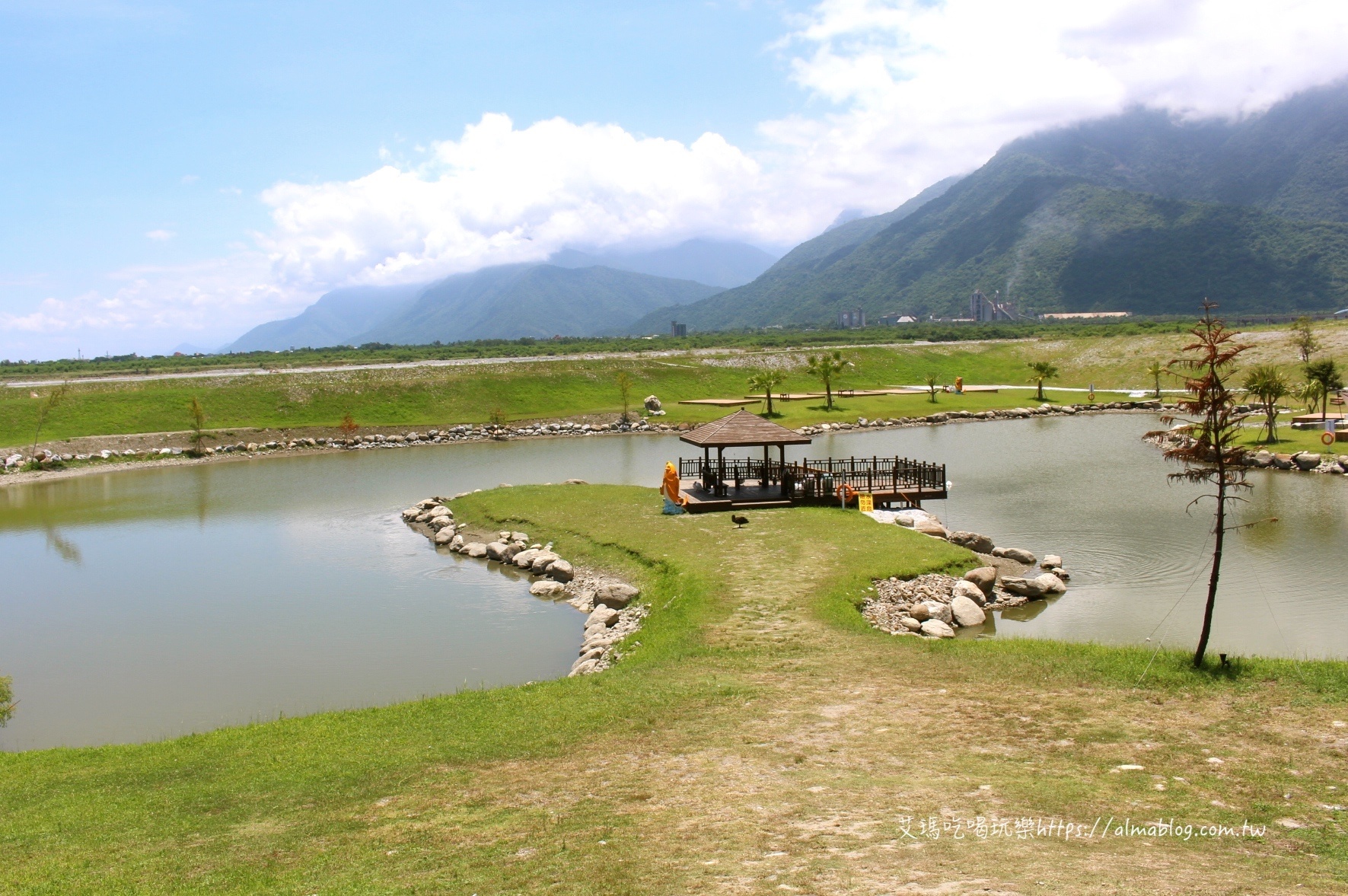 免費入園,好玩景點,崇德瑩農(nóng)場,拖曳傘,沙灘車,獨木舟,花蓮景點,農(nóng)場,餵食動物