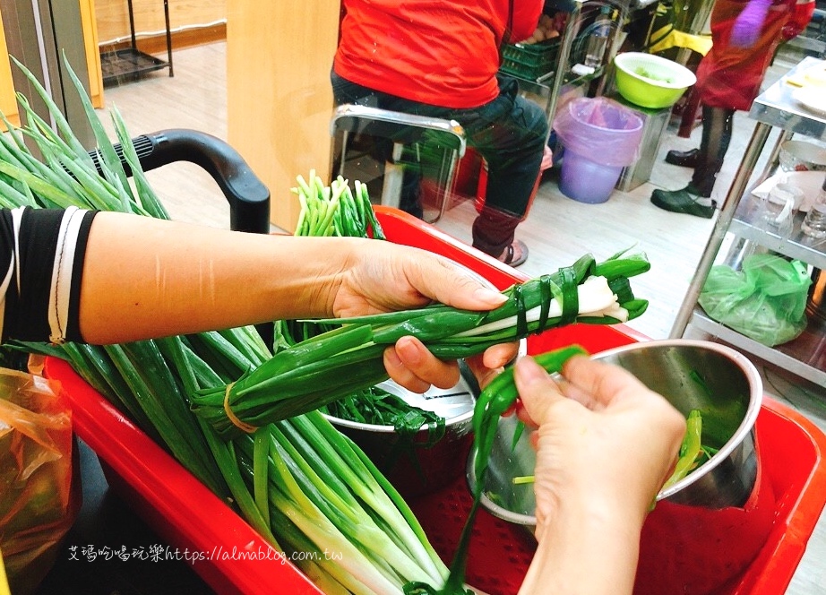 內壢美食,臺灣小吃,東石鮮蚵,痛風,蚵仔乾麵,蚵仔煎,蚵仔麵線,蚵嗲