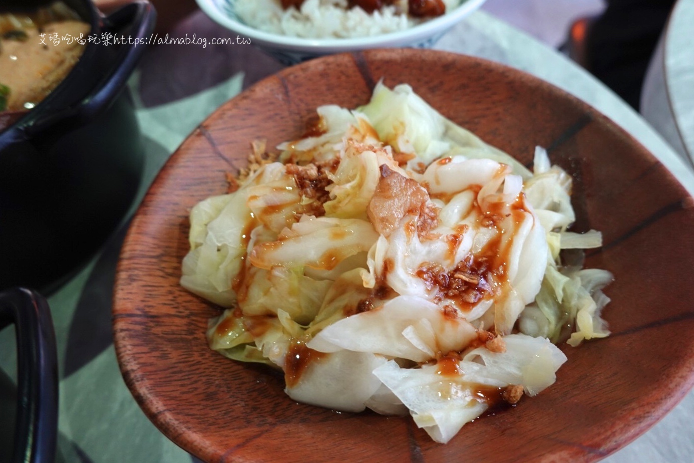 臺中美食,國民小吃,川辣滷肉飯,港式胡椒蛤蠣煲湯,滷肉飯,福來芳x川辣銷魂飯館,老饕滷肉飯,豬油拌飯,香菇蛤蠣雞,麻油乾麵線,麻辣豆腐鴨血泡麵