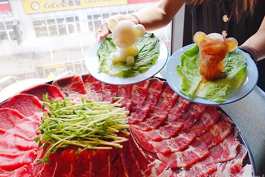 吃到飽,壽喜燒,牛奶鍋,鬥牛士二鍋,麻辣鍋