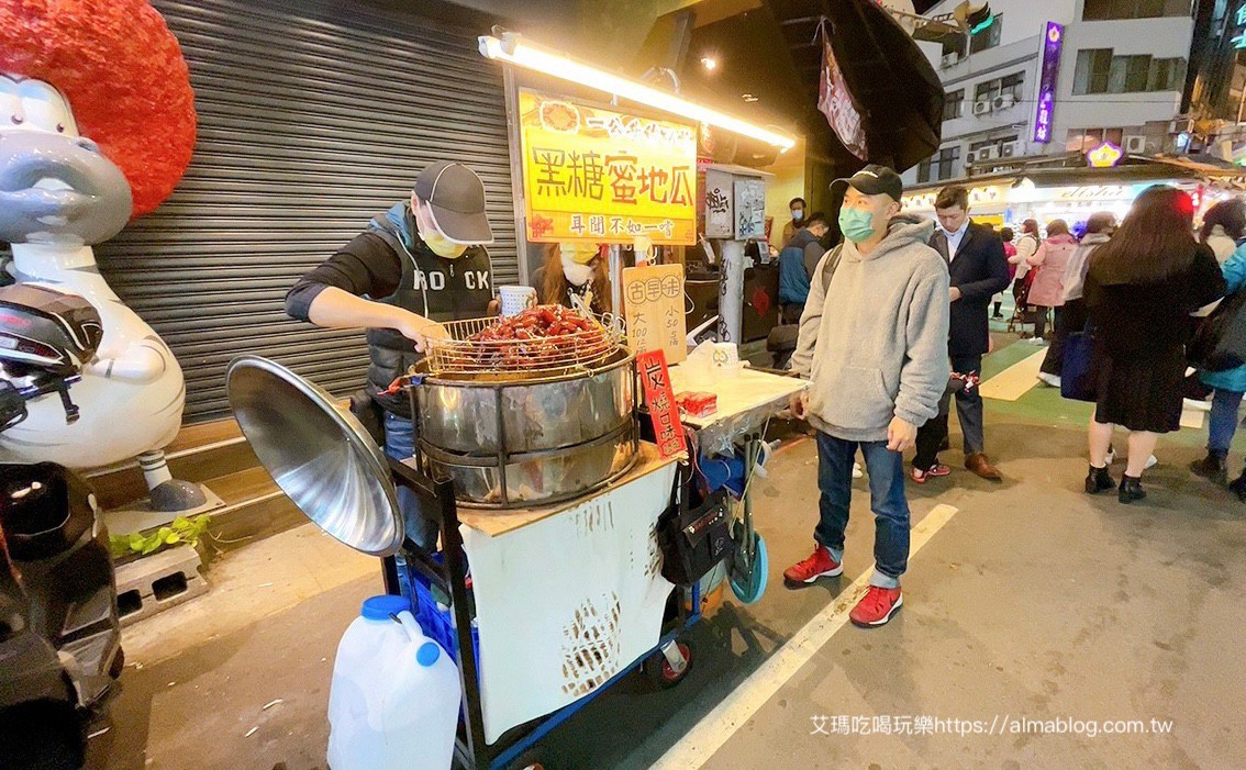 一公升的口水,臺中美食,夜市小吃,逢甲夜市,黑糖蜜地瓜