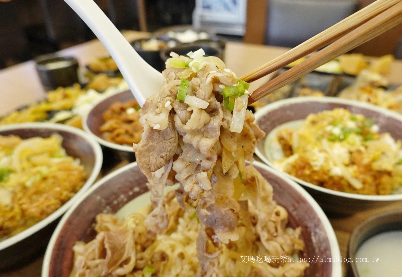 千夜一夜干 丼飯,午仔魚,吃到飽,日式丼飯,桃園美食,燒肉飯,花魚一夜干,蘆竹美食,豬排丼飯