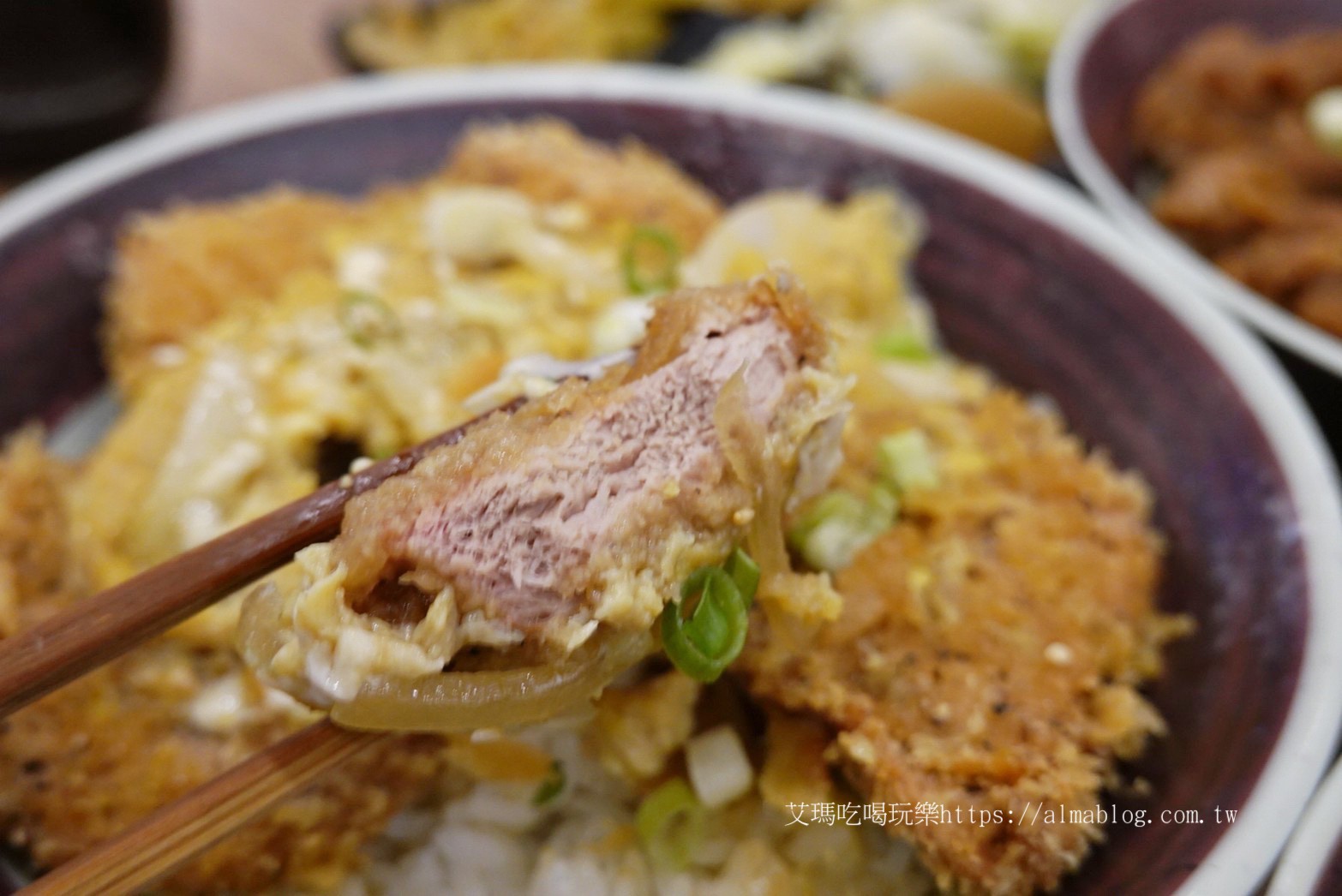 千夜一夜干 丼飯,午仔魚(yú),吃到飽,日式丼飯,桃園美食,燒肉飯,花魚(yú)一夜干,蘆竹美食,豬排丼飯