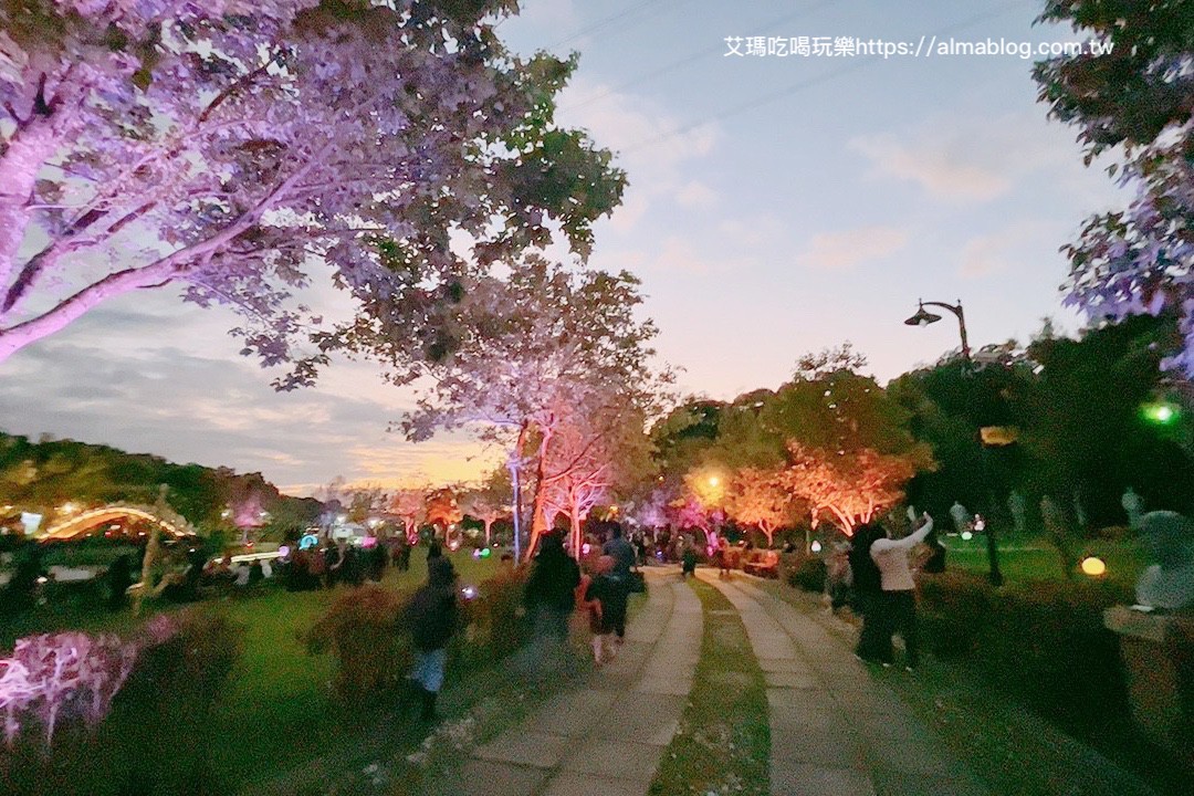 夜遊慈湖,大溪景點(diǎn),慈湖,慈湖紀(jì)念雕塑公園