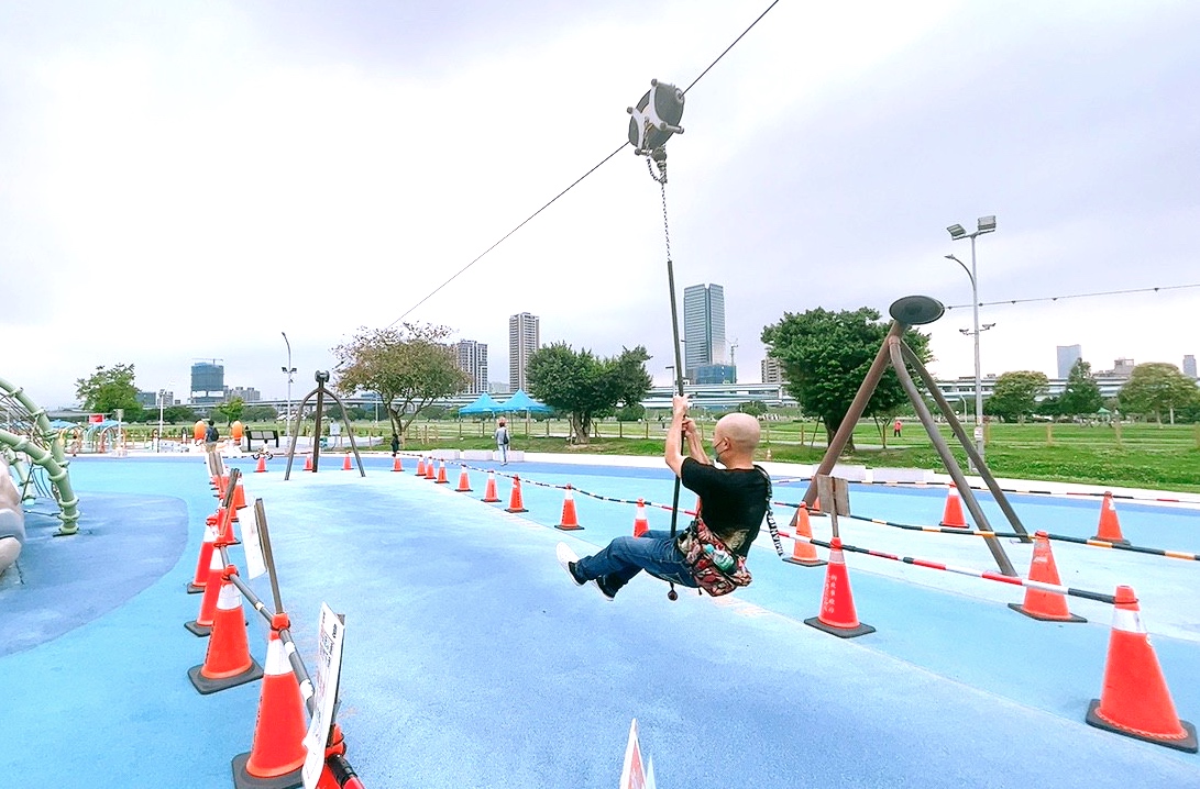 臺北好玩,大都會公園熊猴森樂園,新北公園,水樂園