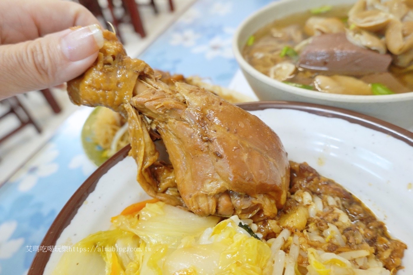 中山區(qū)美食,大鼎豬血湯,桃園豬血湯,豬血大腸湯