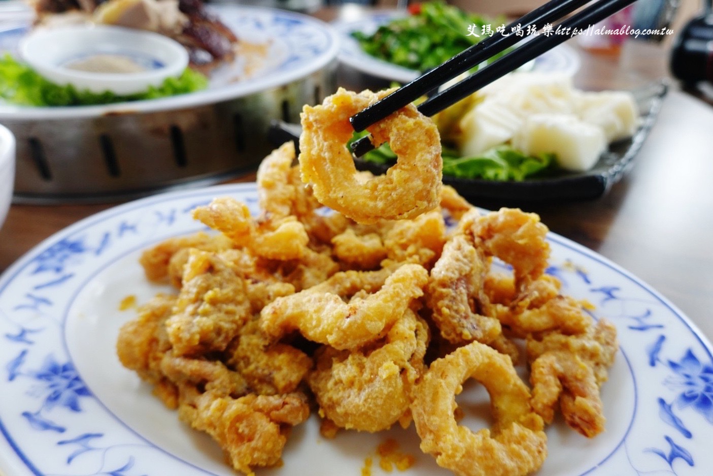 三峽美食,土雞,土雞城,好滋味土雞莊,新北美食,沙拉冷筍,炒山蘇,脆皮雞,金沙中卷