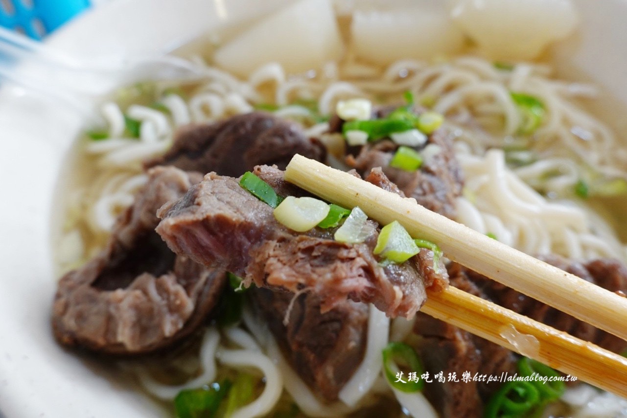 文華牛肉羊肉拉麵,新北美食,林口美食,清燉牛肉麵