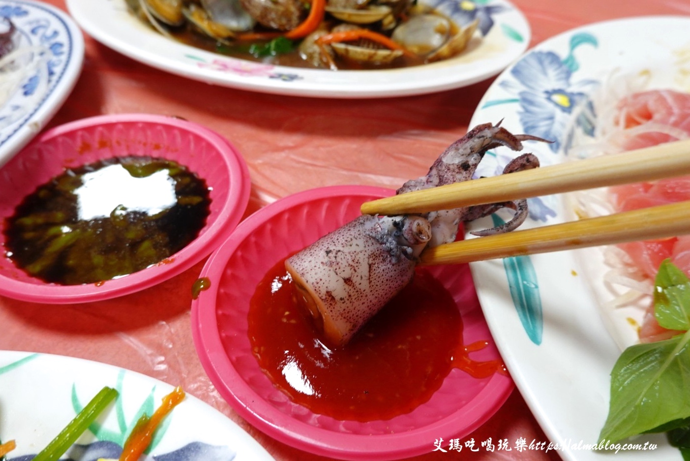 宜蘭海鮮,宜蘭美食,家常菜,小卷,海鮮店,熱炒店,生魚片,蘇澳美食,鄉味津海鮮