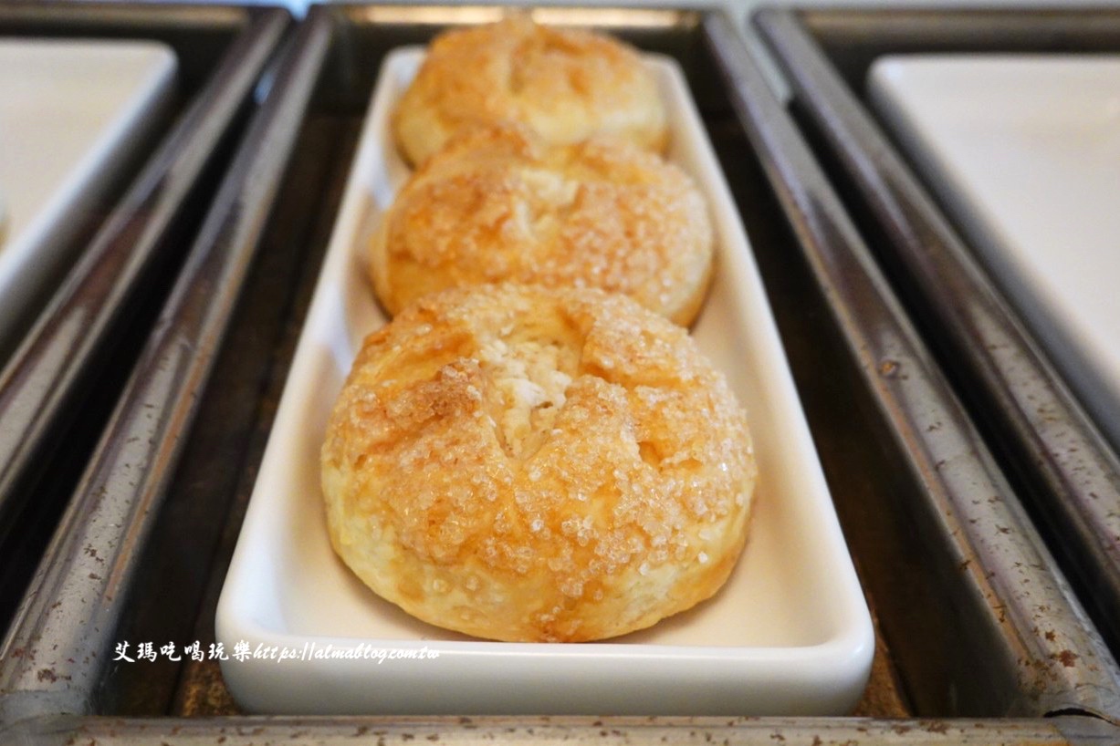 一格 une patisserie,咖啡館,平鎮美食,月餅,桃園美食,蛋黃酥,雲南餅