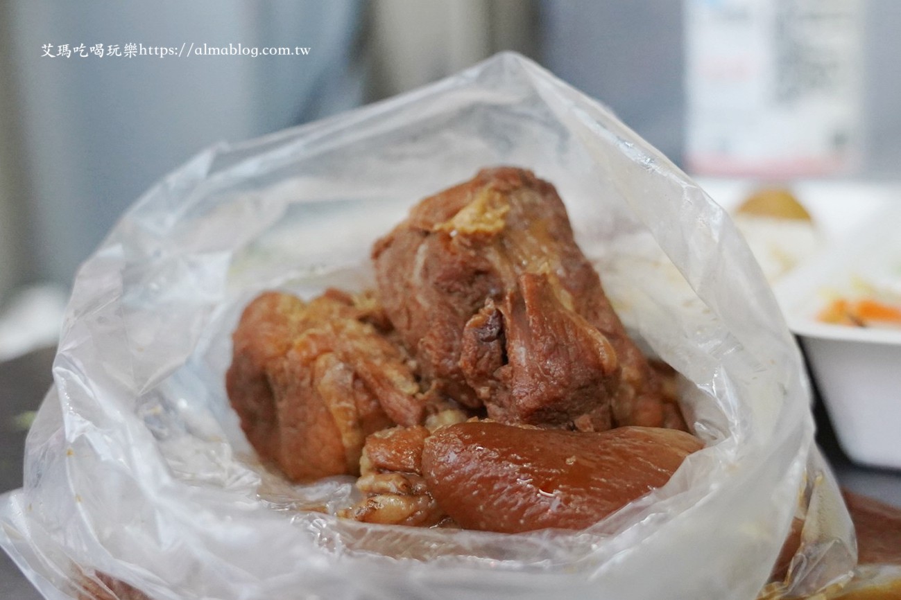 臺灣小吃,臺中美食，后里美食, 便當(dāng),雞腿飯,豬腳,鄭爌肉飯,控肉飯,