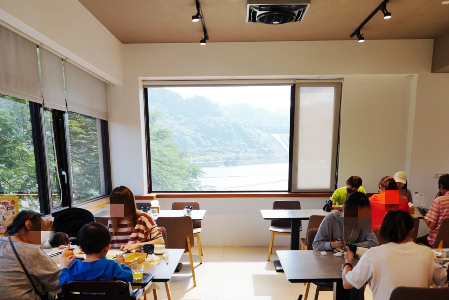 桃園美食,大溪咖啡,限量甜點,石門水庫,尼爾瓦特 NEAR WATER café,咖啡館