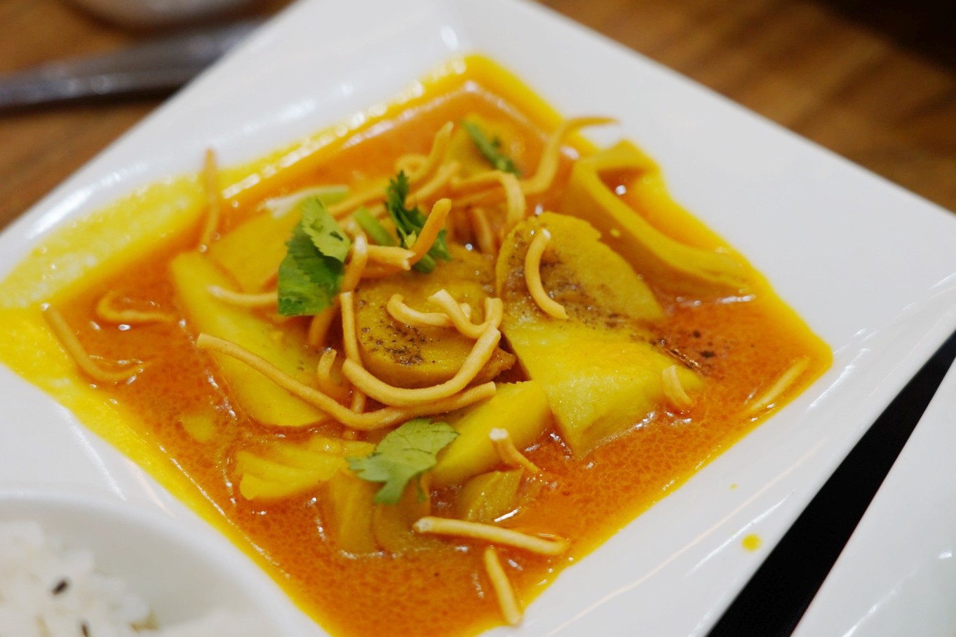 和順園雲南蔬食麵館