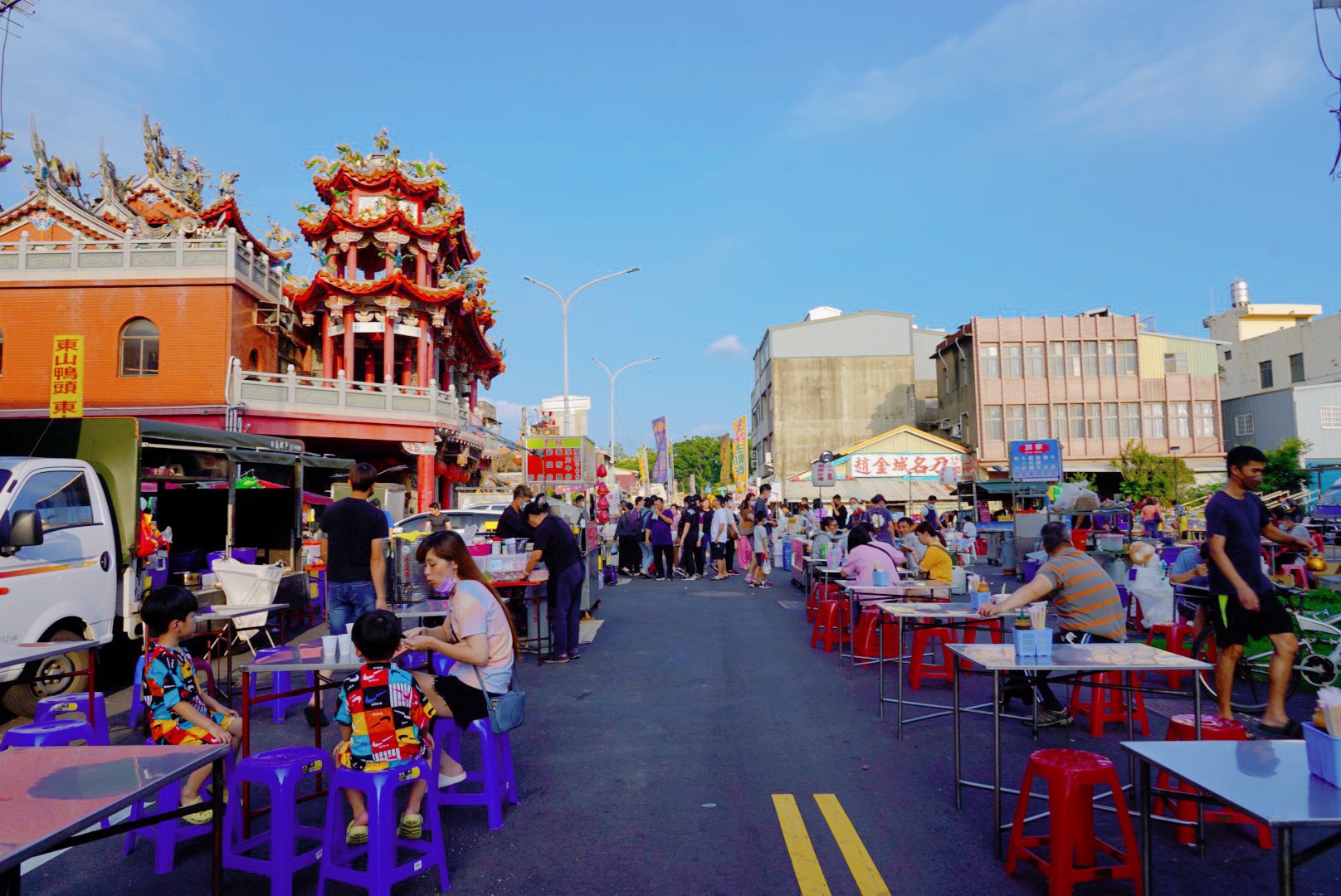 傳統夜市,臺灣夜市,地瓜球,夜市小吃,封街夜市,廟口小吃,後龍夜市,後龍美食,排骨酥,熱炒,苗栗景點,豆乳雞,雞排