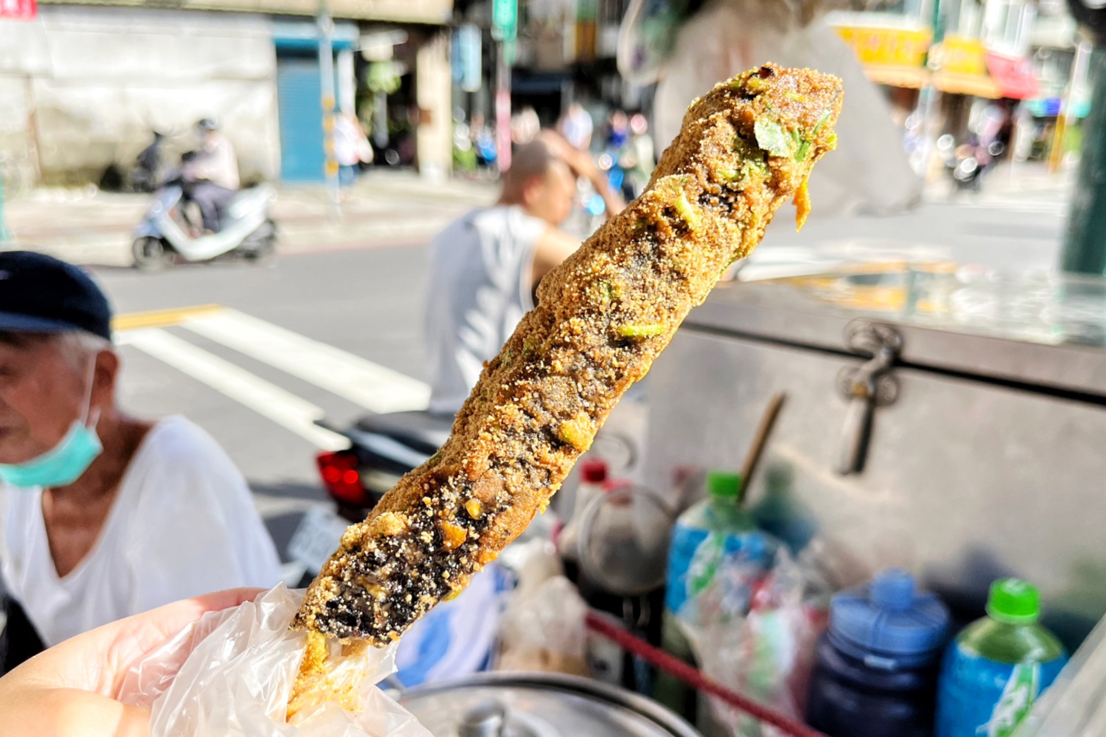 三輪車美食,臺灣小吃,新莊美食,新莊阿伯豬血糕,米血糕,粉圓冰,綠豆冰,豬血糕