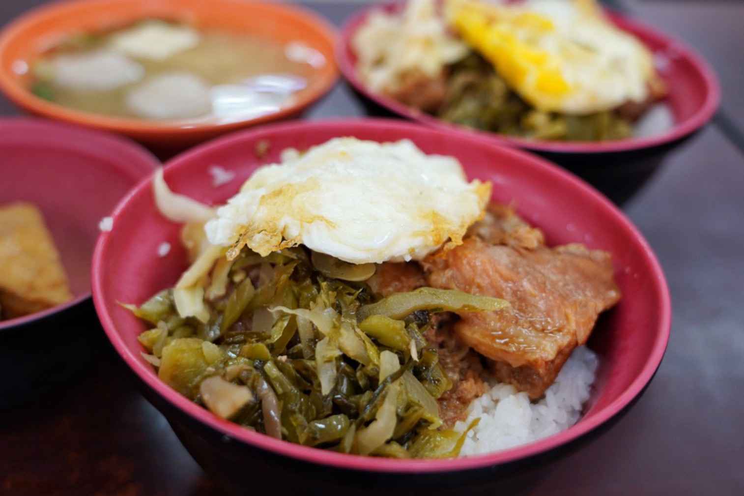 華喜爌肉飯