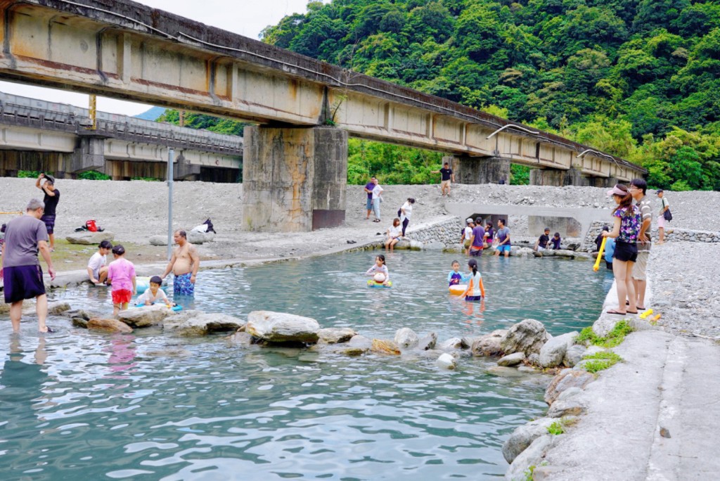 東岳湧泉