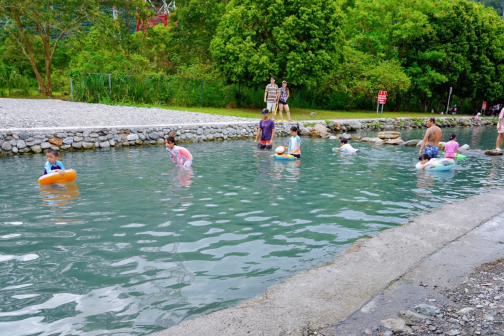 東岳湧泉