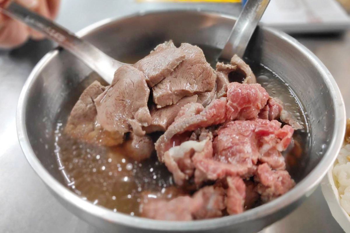 鬍鬚忠牛肉湯