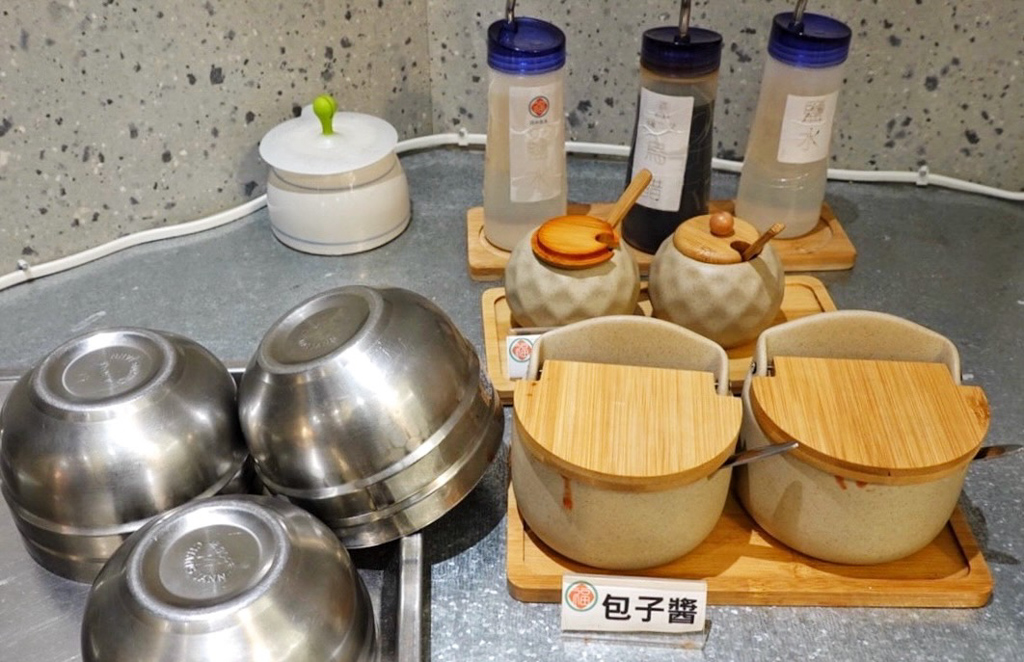 傳統(tǒng)美食,包子,臺(tái)灣小吃,淡水小吃,淡水美食,福又又淡水魚丸,綜合湯,肉包,阿給