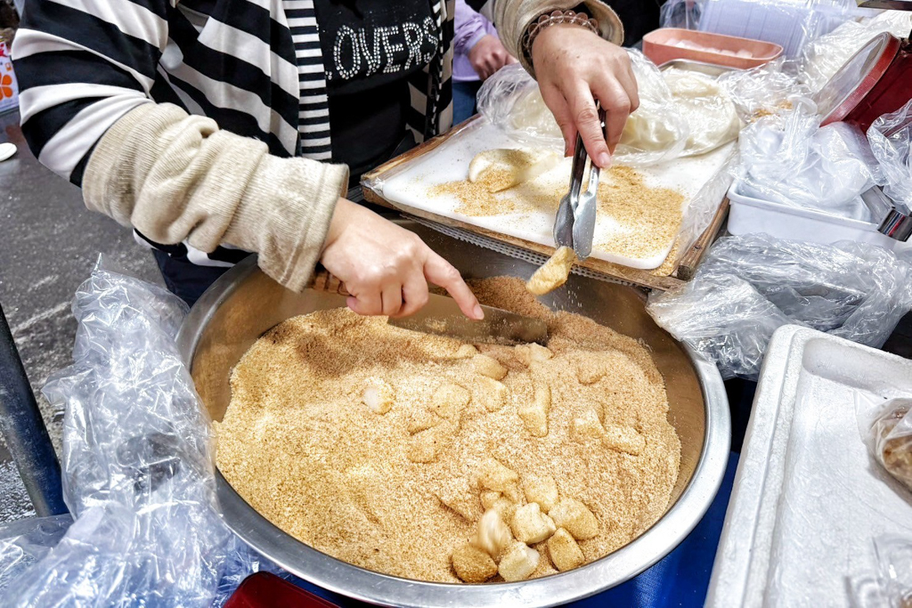 板橋黃石市場切麻糬